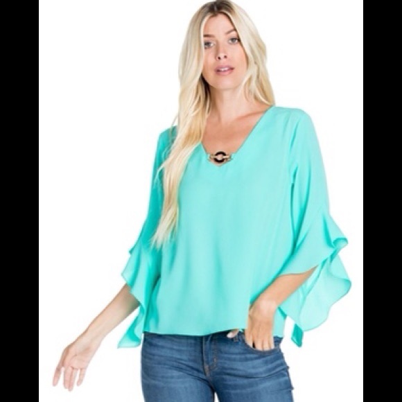 Vantarsi Tops - Crepe Top with Bell Sleeves